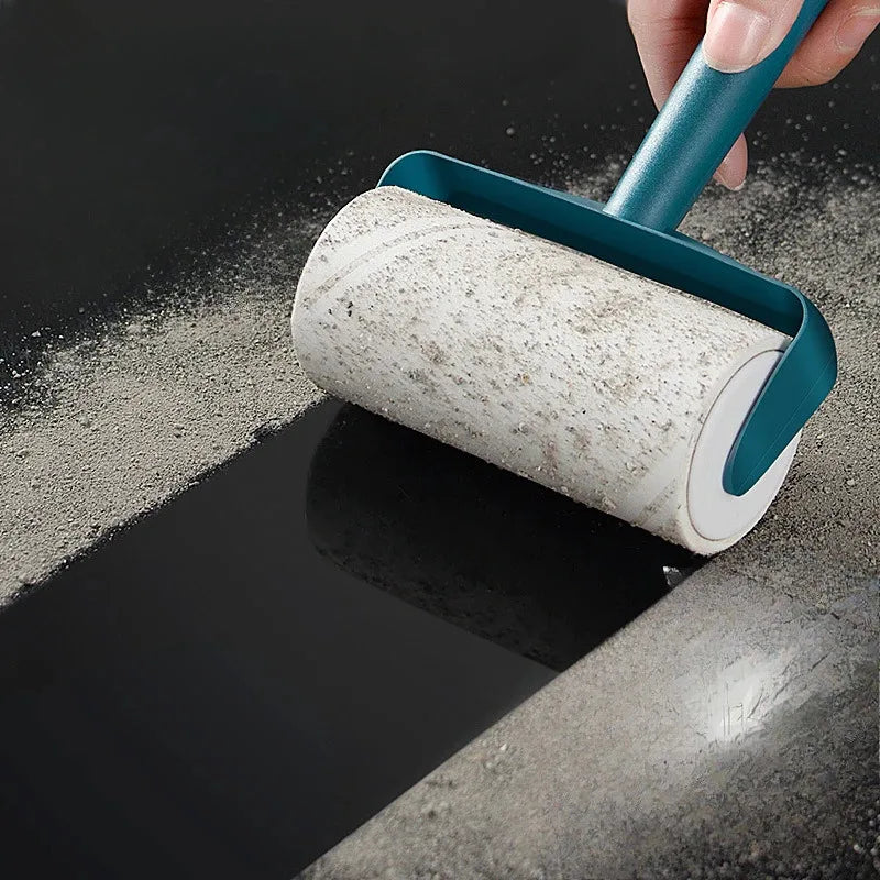 Easy-Tear Adhesive Roller Brush